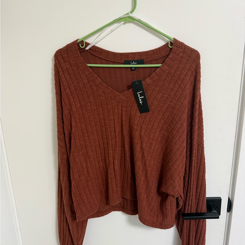 Lulu's Warm Rust Ribbed V-Neck Long Sleeve
